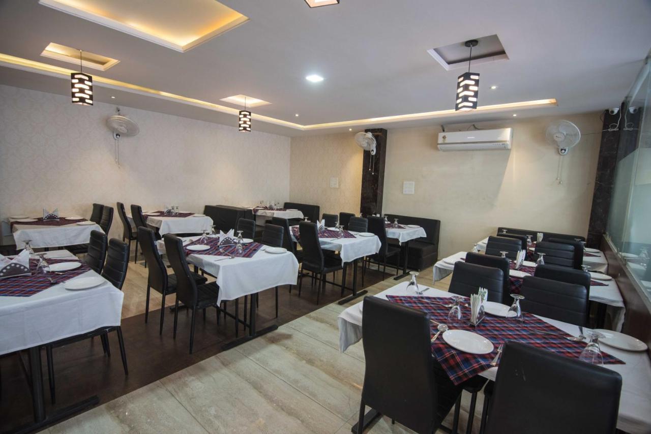 Hotel Mayur Palace Bhopal Bagian luar foto