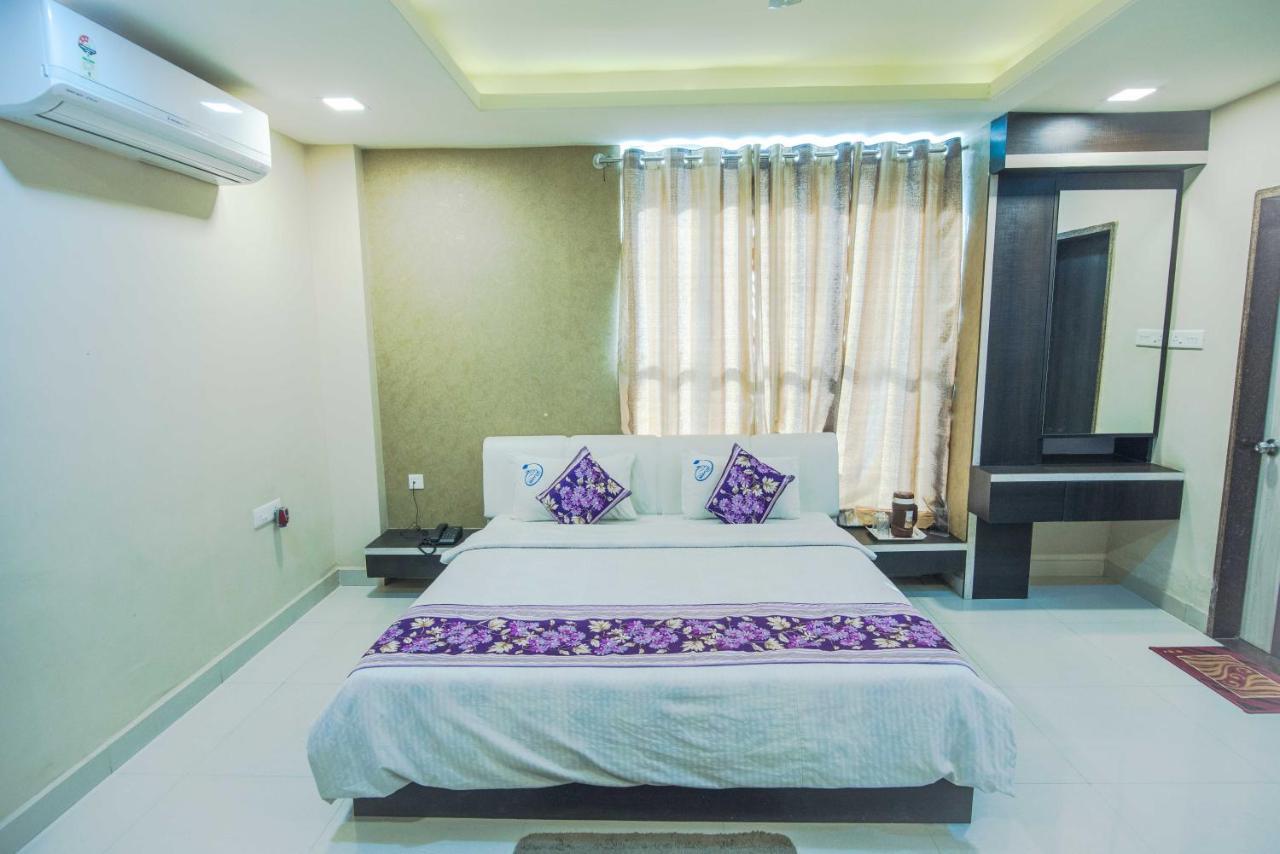 Hotel Mayur Palace Bhopal Bagian luar foto